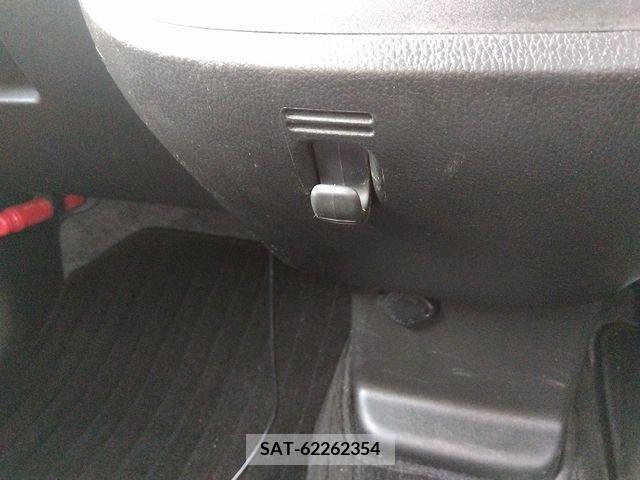 Mitsubishi EK SPACE 2014-09 205032-13