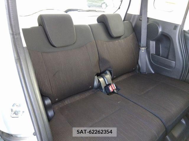 Mitsubishi EK SPACE 2014-09 205032-18