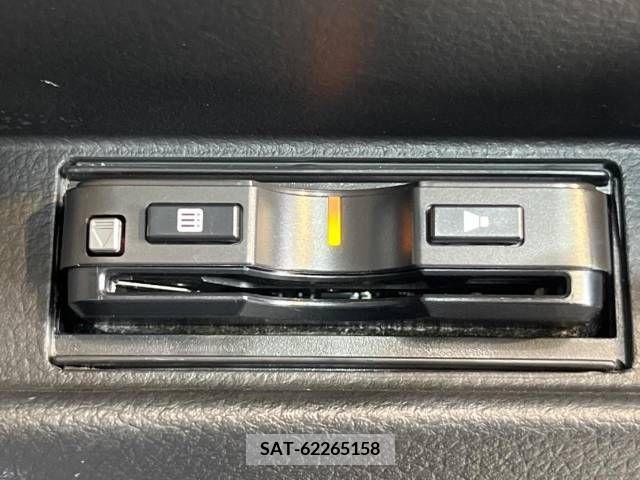 Suzuki ALTO 2018-08 355812-6