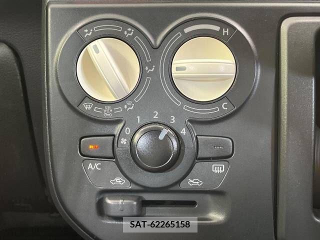 Suzuki ALTO 2018-08 355812-4