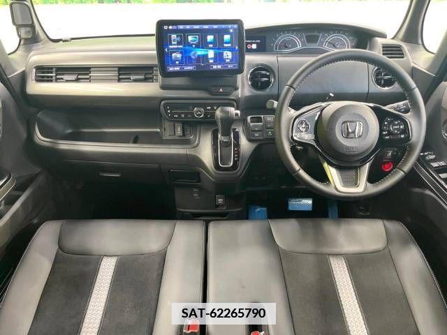 Honda N BOX CUSTOM 2022-04 364782-1