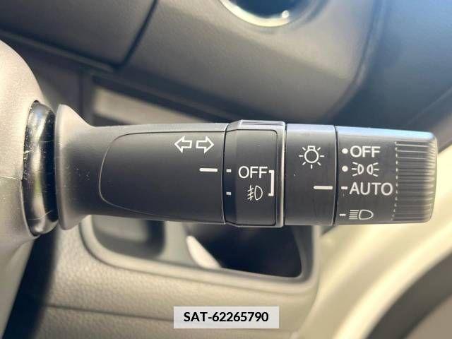 Honda N BOX CUSTOM 2022-04 364782-7