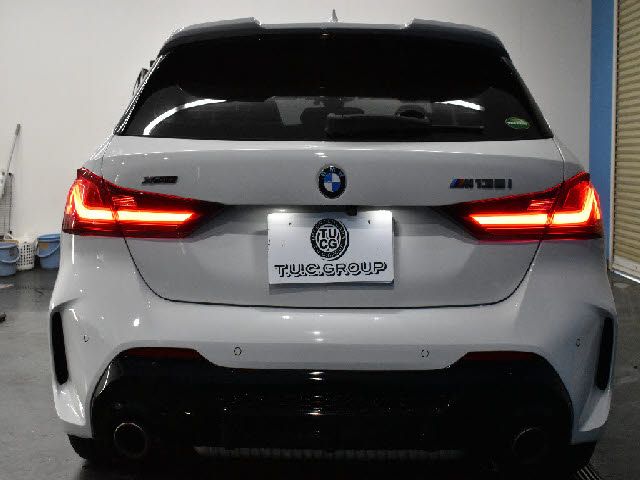 Bmw 1 SERIES 2020-10 22195-28