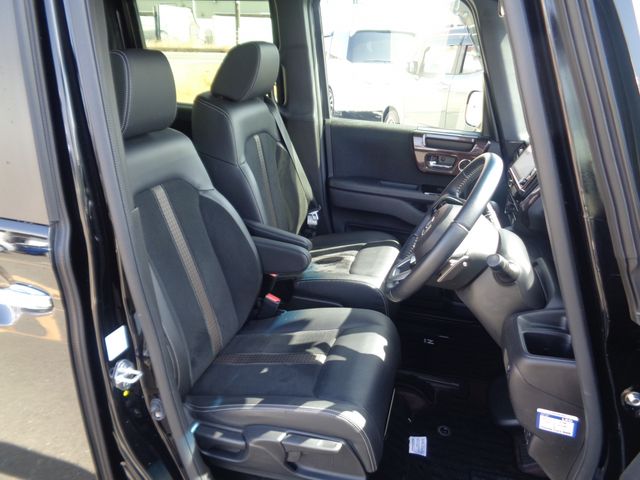 Honda N BOX CUSTOM 2019-12 1725-11