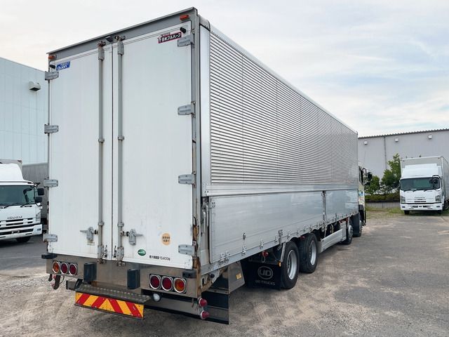 Nissan QUON 2011-12 2140-5