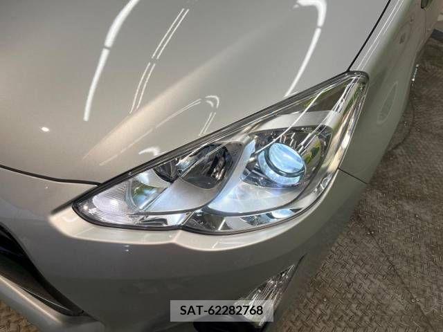 Toyota AQUA 2016-10 378556-12