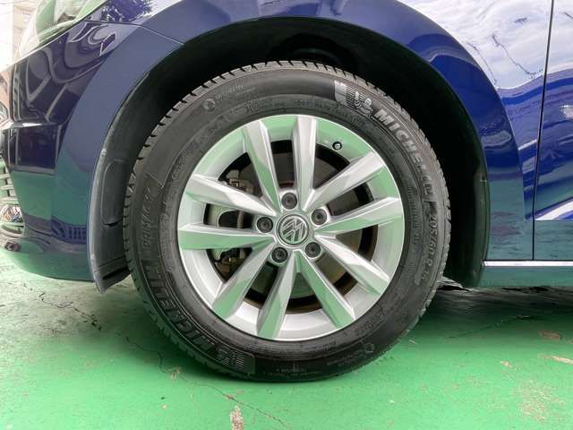 VolksWagen GOLF TOURAN 2016-09 24505-8
