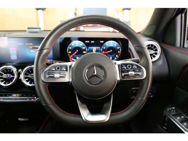Mercedes Benz GLB-CLASS 2023-08 181793-3