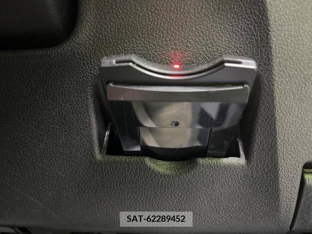 Toyota PRIUS 2016-12 322358-7