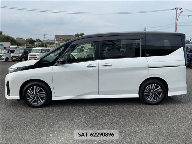 Nissan SERENA 2024-01 343067-27