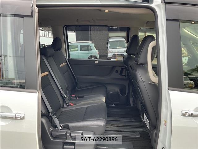 Nissan SERENA 2024-01 343067-19