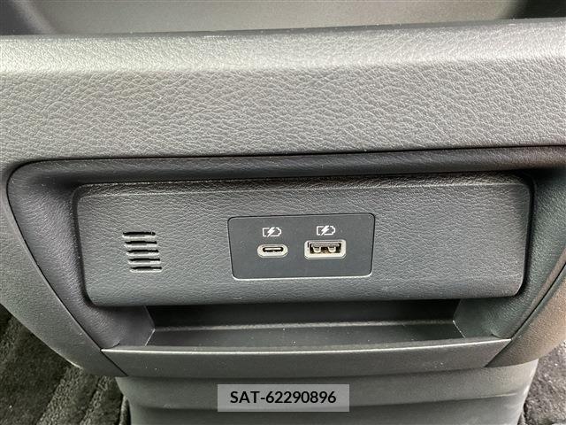 Nissan SERENA 2024-01 343067-15