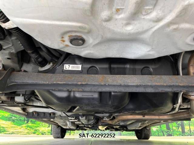 Toyota VITZ 2013-12 394853-15