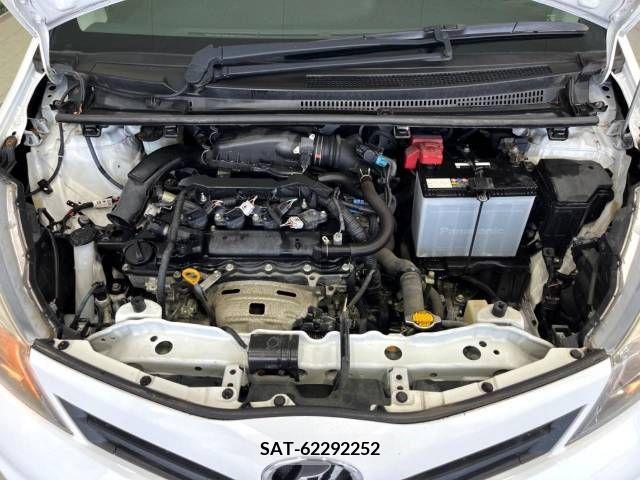 Toyota VITZ 2013-12 394853-14