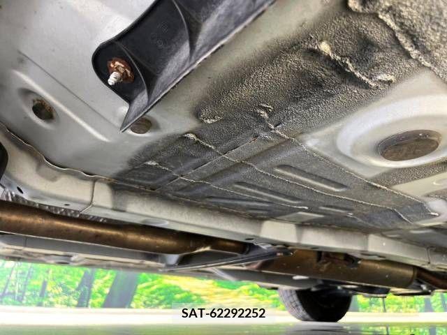 Toyota VITZ 2013-12 394853-17
