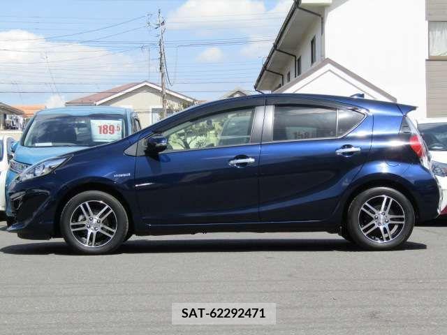 Toyota AQUA 2019-02 260370-4