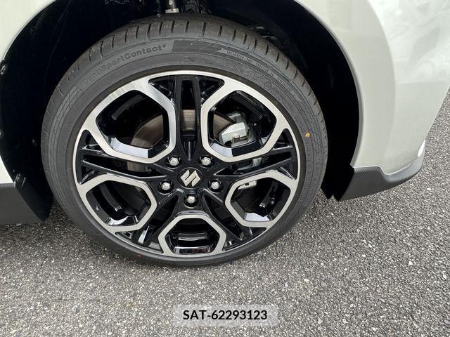 Suzuki SWIFT 2023-09 371937-10