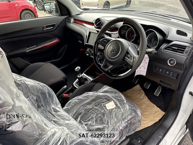 Suzuki SWIFT 2023-09 371937-2