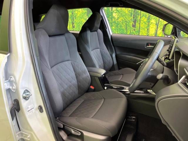 Toyota COROLLA CROSS 2022-03 17932-8