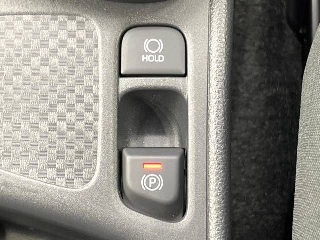 Toyota YARIS CROSS 2023-03 186527-7