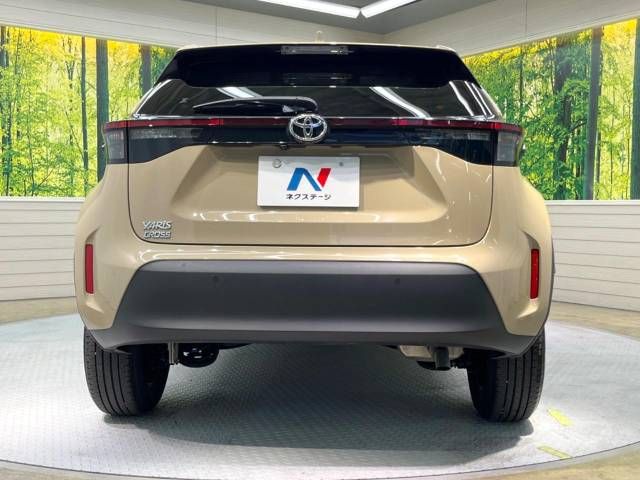 Toyota YARIS CROSS 2023-03 186527-15