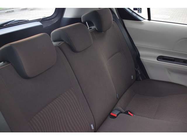 Toyota AQUA 2012-10 24927-5