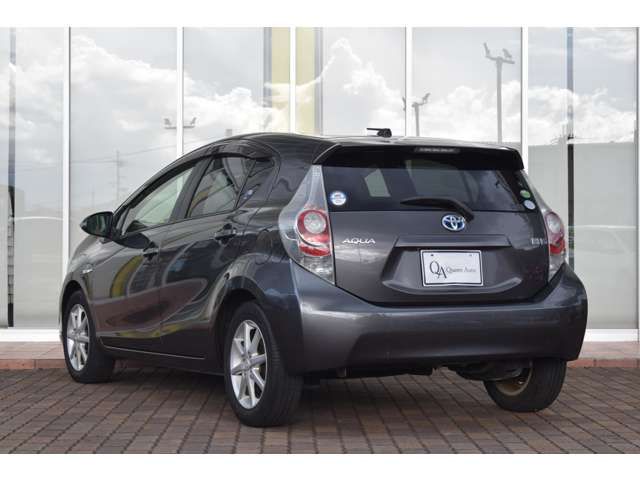 Toyota AQUA 2012-10 24927-2