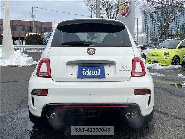 Abarth 595 2021-07 270598-5