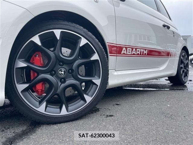 Abarth 595 2021-07 270598-8