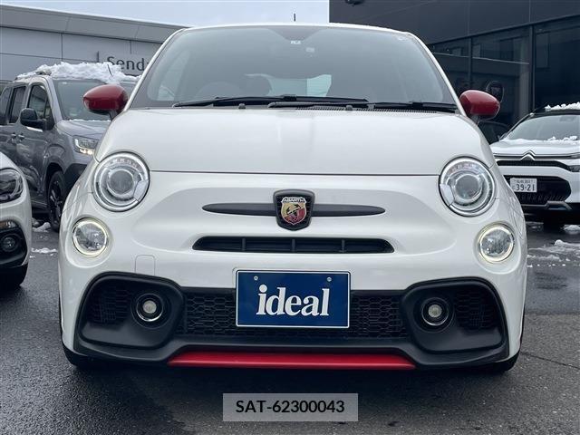 Abarth 595 2021-07 270598-1