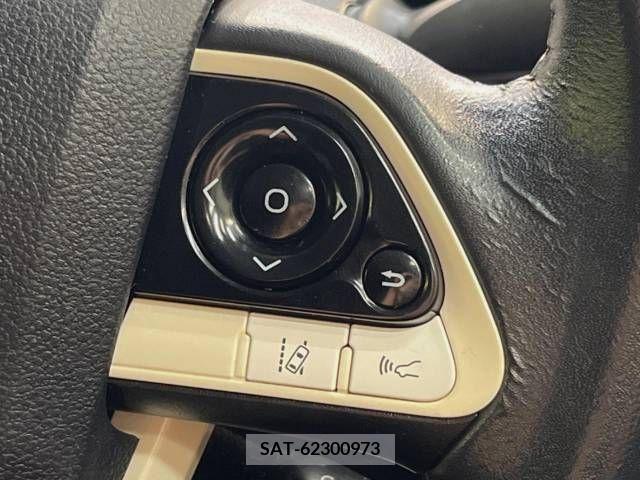 Toyota PRIUS 2016-03 322335-5