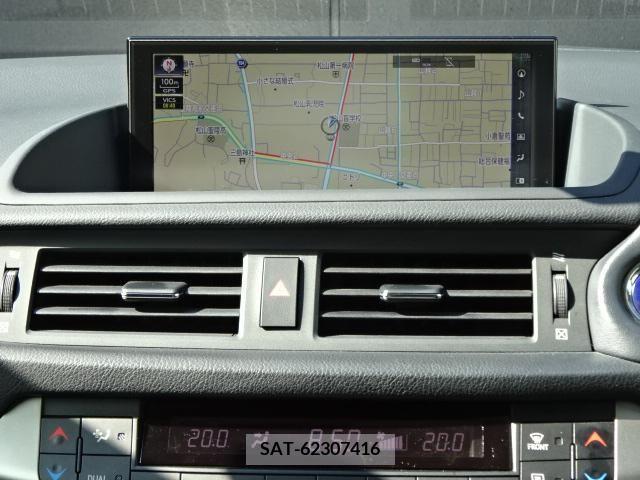 Lexus CT 2018-04 362706-16