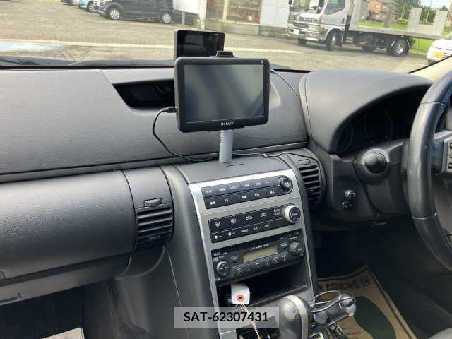 Nissan STAGEA 2005-07 377398-8