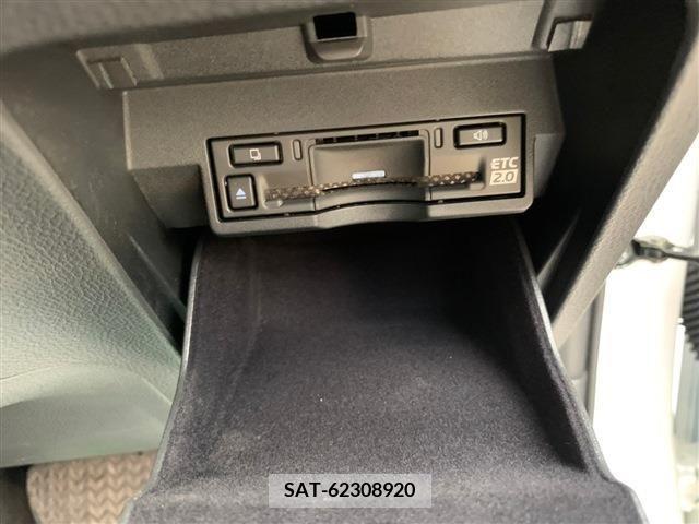 Lexus NX 2021-12 388194-12