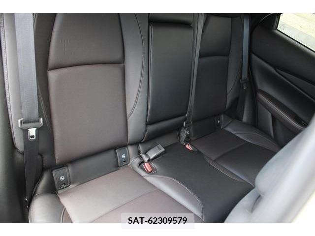 Mazda CX-30 2021-12 302115-15