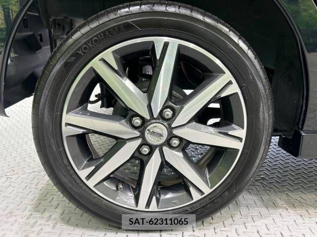 Nissan ROOX 2018-05 323873-13