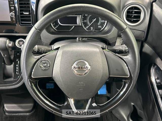 Nissan ROOX 2018-05 323873-11