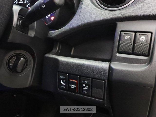 Mazda PREMACY 2013-11 366293-11