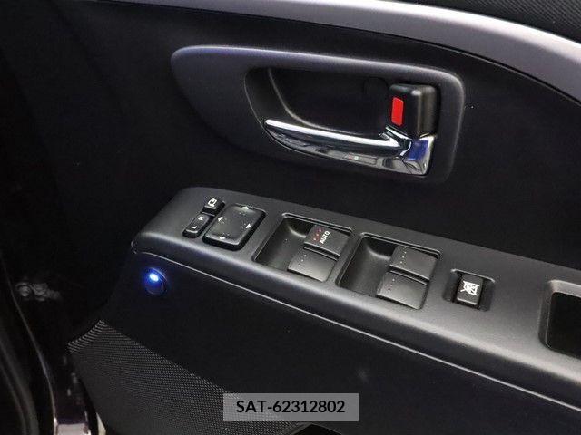 Mazda PREMACY 2013-11 366293-10