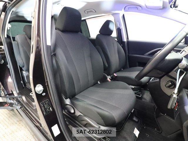 Mazda PREMACY 2013-11 366293-3