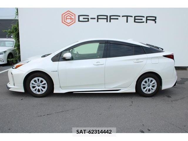 Toyota PRIUS 2019-08 366474-9
