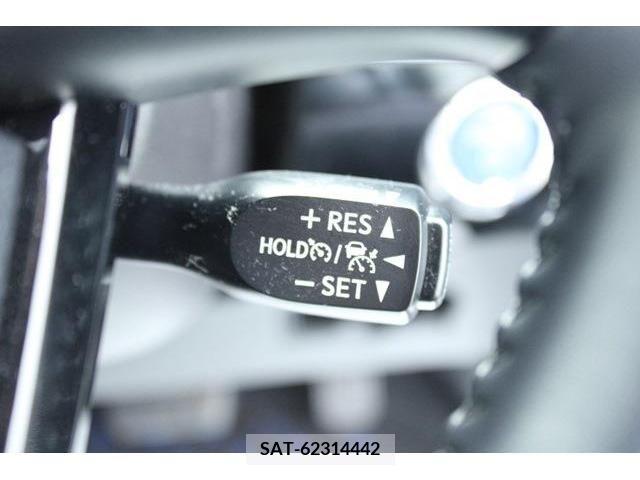 Toyota PRIUS 2019-08 366474-4
