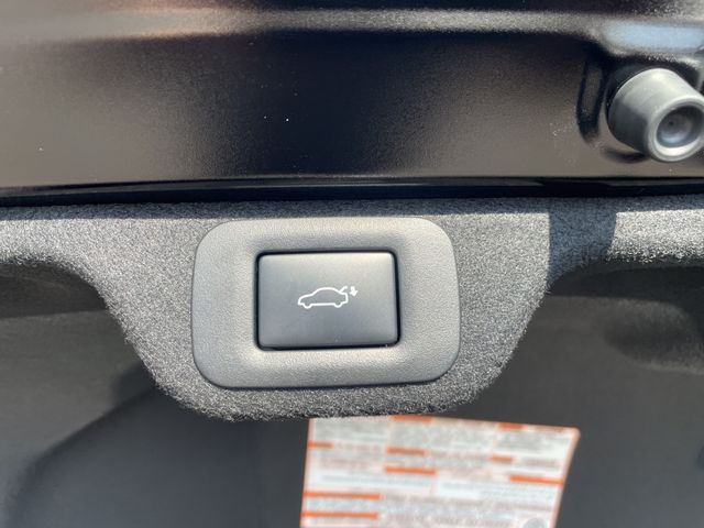 Toyota CROWN 2023-03 4116-23