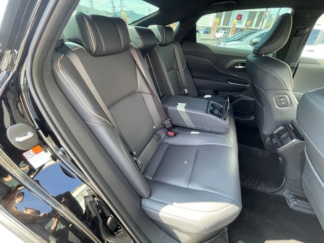 Toyota CROWN 2023-03 4116-12