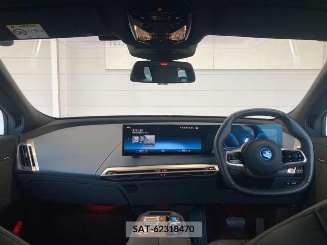 Bmw IX 2023-04 318968-13