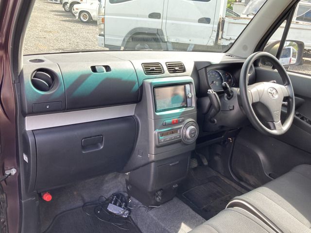 Toyota PIXIS SPACE 2012-03 6036-18
