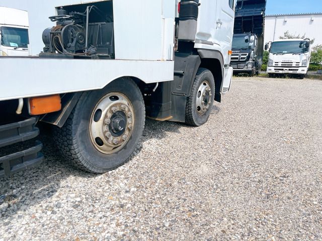 Hino PROFIA 2000-09 14723-13