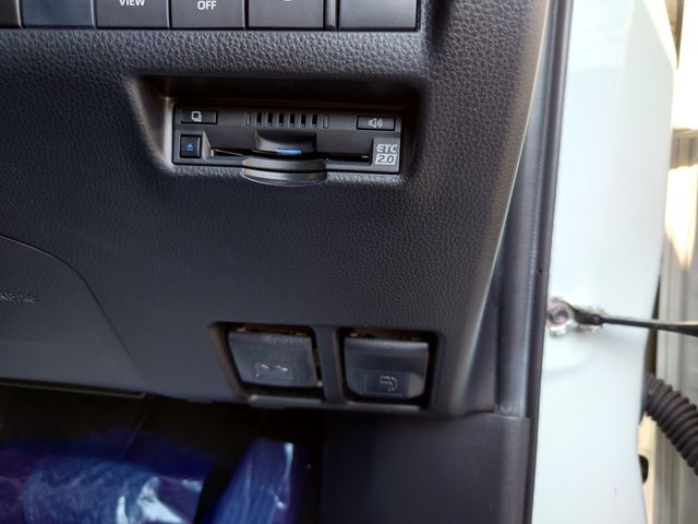 Toyota HARRIER 2021-03 21549-25