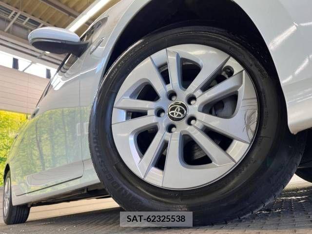 Toyota PRIUS 2017-08 374908-13
