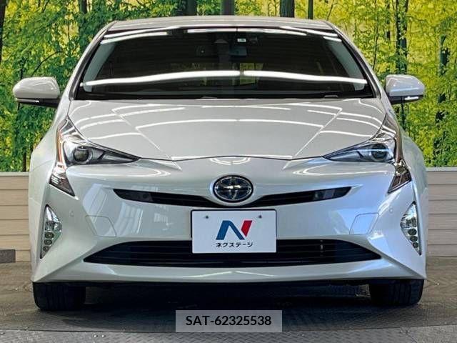 Toyota PRIUS 2017-08 374908-14